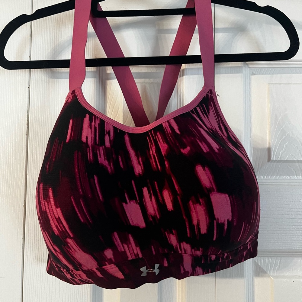 Under Armour Women's Black and Pink Patterned Sports Bra